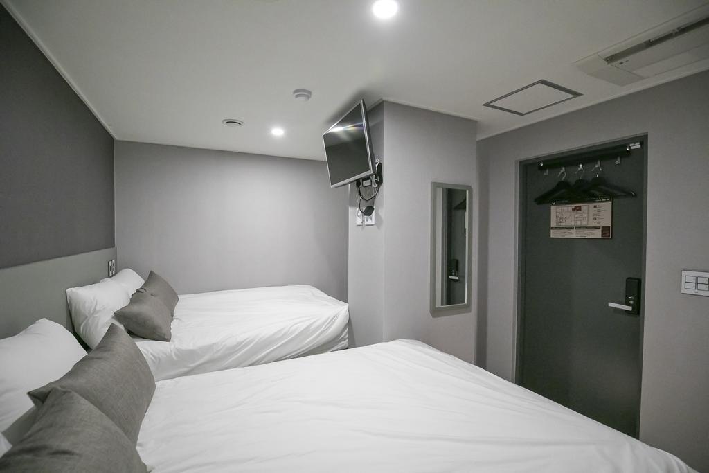 Philstay Myeongdong Station Seoul Eksteriør billede
