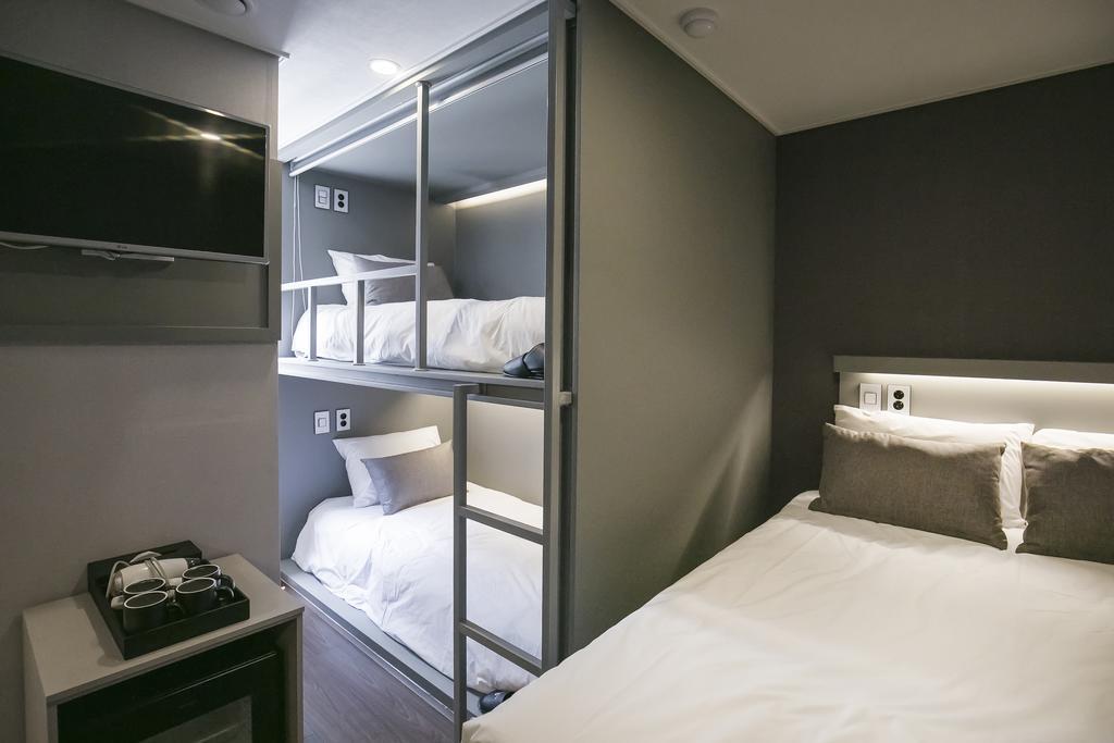 Philstay Myeongdong Station Seoul Eksteriør billede